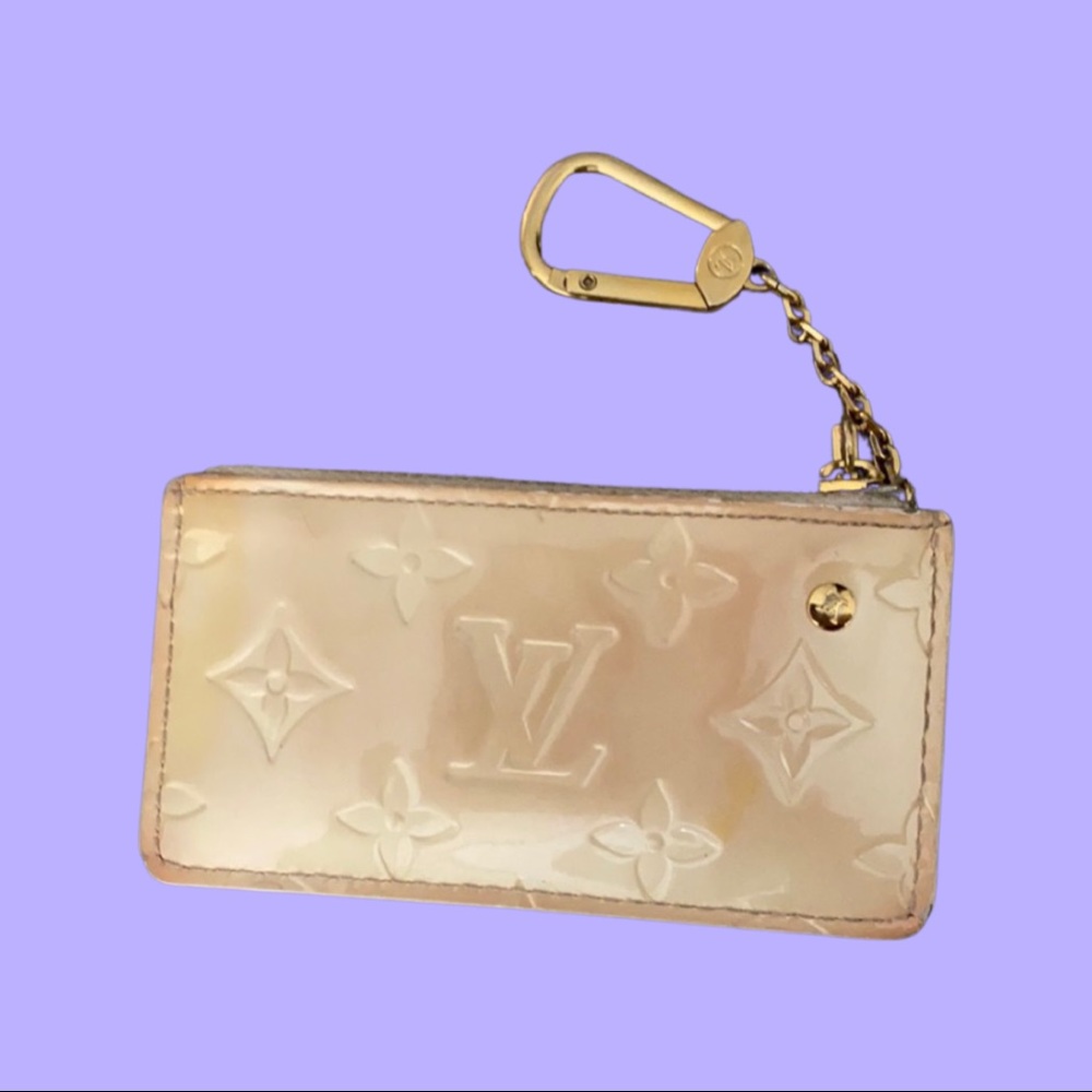 Louis Vuitton vernis card holder with key ring
